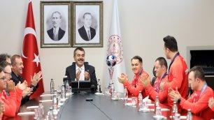 MINISTER TEKİN HOSTS THE TURKISH DOWN SYNDROME NATIONAL FUTSAL TEAM