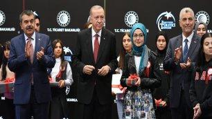 MINISTER TEKİN ATTENDS THE AWARD CEREMONY OF THE 26TH TRADITIONAL CONSUMER AWARDS SUMMIT