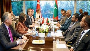 MINISTER TEKIN MEETS WITH PRESIDENT OF THE MALDIVES MUIZZU